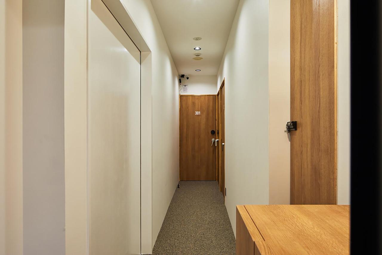 Mizuka Imaizumi 4 - Unmanned Hotel - Fukuoka  Bagian luar foto